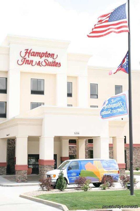 Hampton Inn & Suites Canton Норт-Кантон Экстерьер фото
